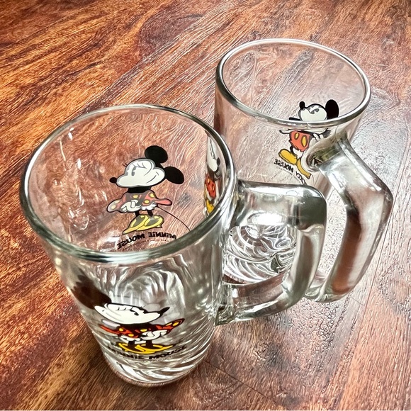 Vintage Disney 1970s Tall Drinking Glasses with Handle Mickey & Minnie Mouse - Picture 6 of 9